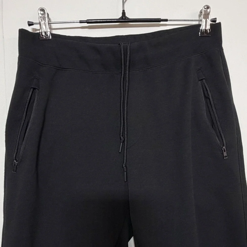 Uniqlo Joggers Mens Medium 30X30 Black Dry Stretch Sweatpants Zip Pockets